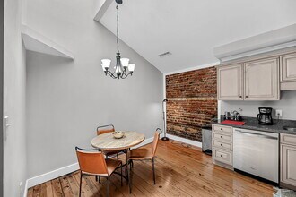 278 King St in Charleston, SC - Building Photo - Building Photo