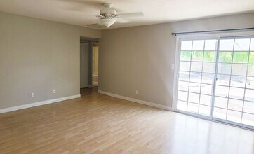 1344 W Nido Ave in Mesa, AZ - Building Photo - Building Photo
