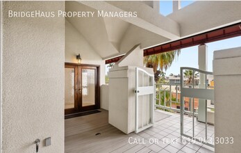 1099 1st St in Coronado, CA - Building Photo - Building Photo