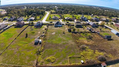 118 Parkland Dr in Cedar Creek, TX - Building Photo - Building Photo