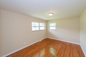 6917 Cresthill Dr in Knoxville, TN - Building Photo - Building Photo