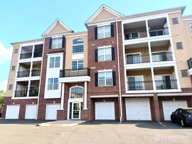 property at 531 Doral Ct
