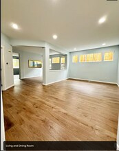 22718 SE 12th Pl in Sammamish, WA - Building Photo - Building Photo