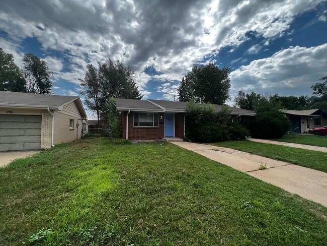 1012 Cragmore Dr in Fort Collins, CO - Building Photo - Building Photo