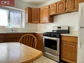 75 Euston Rd, Unit 8 in Boston, MA - Building Photo - Building Photo