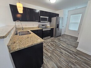 76 New London Harbor in Cameron, NC - Building Photo - Building Photo