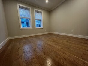 167 Allston St, Unit 3 BED VERY CLEAN UPDATED in Boston, MA - Foto de edificio - Building Photo