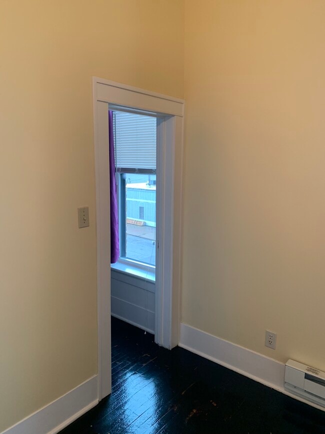 127 South James Street, Unit #1 in Ludington, MI - Building Photo - Building Photo