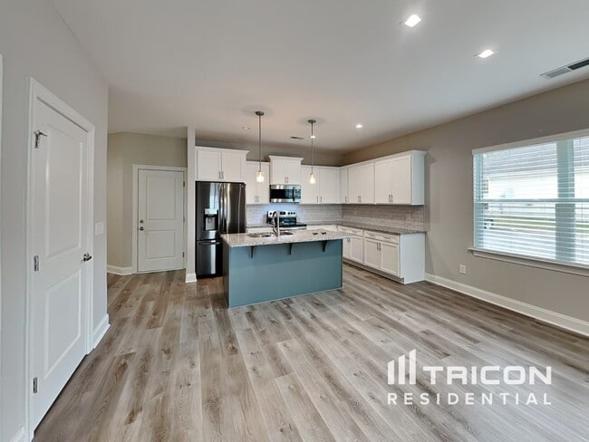 131 Dimaggio Dr in Springfield, TN - Building Photo - Building Photo