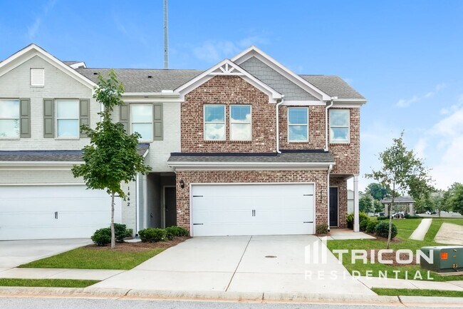 property at 1432 Silver Charm Ln