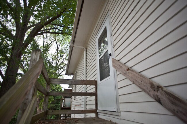 2c-212 McCauley St in Chapel Hill, NC - Building Photo - Building Photo