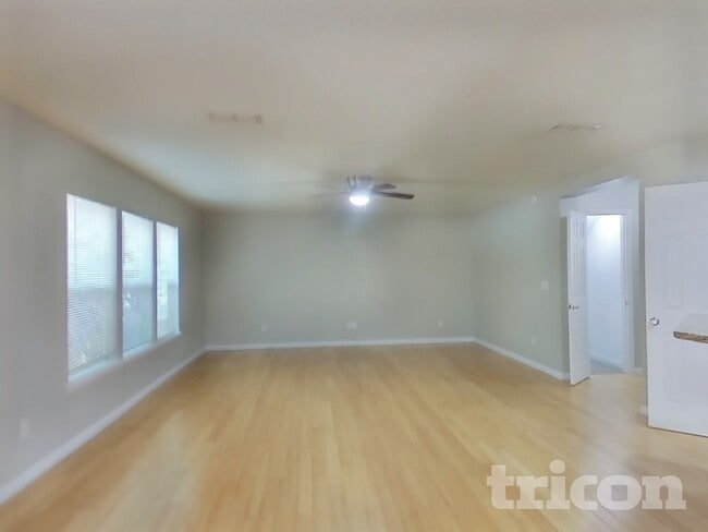 11982 Alexandra Dr in Jacksonville, FL - Building Photo - Building Photo