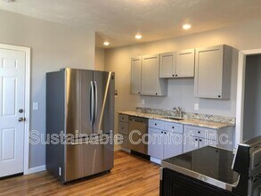 42 Windsor St in Worcester, MA - Building Photo - Building Photo