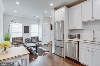 7209 Georgia Ave NW in Washington, DC - Building Photo - Building Photo