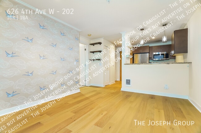 626 4th Ave W in Seattle, WA - Building Photo - Building Photo