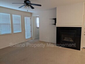 1613 Centennial Dr in Fairfield, CA - Building Photo - Building Photo