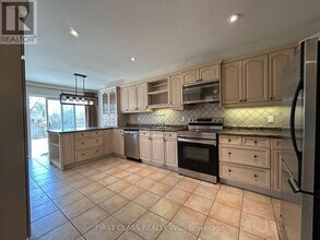 13 Princess St in Mississauga, ON - Building Photo - Building Photo