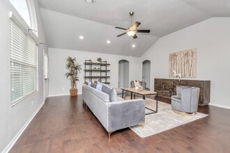 2411 Zephyr Ln in Rosenberg, TX - Building Photo - Building Photo