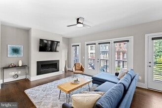 20119 Old Line Terrace in Ashburn, VA - Building Photo - Building Photo