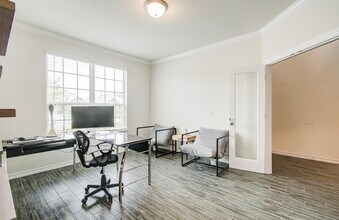 27817 Ellie Oak Ln in Spring, TX - Building Photo - Building Photo