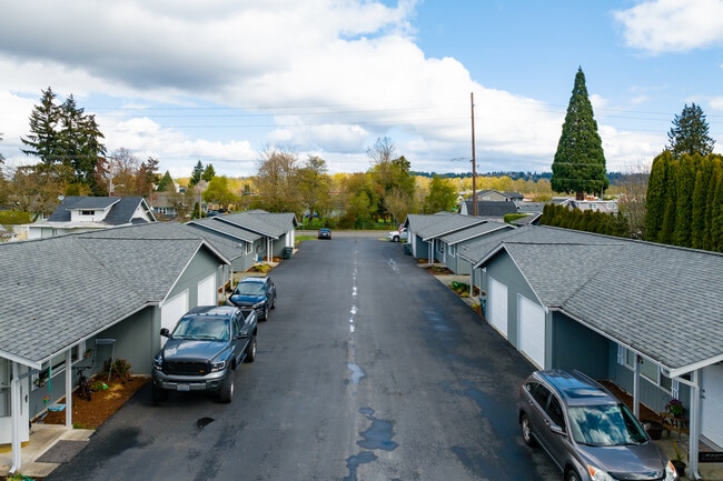 1204 7th Ave SE in Puyallup, WA - Building Photo - Building Photo