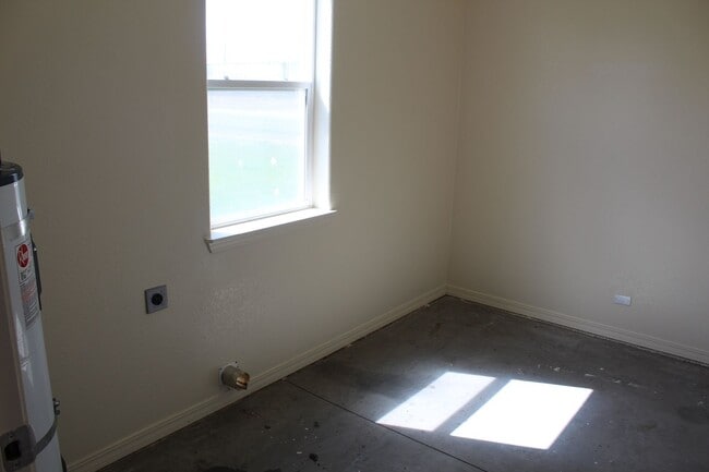 property at 304 N Willow St
