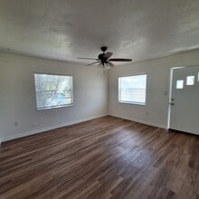466 Laurie St in Melbourne, FL - Building Photo - Building Photo