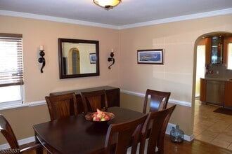 4-50 Summit Ave in Fair Lawn, NJ - Building Photo - Building Photo