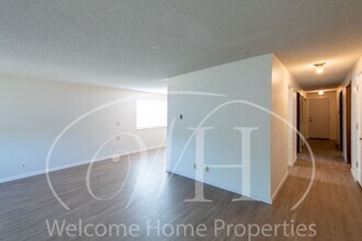 198 Tausick Way in Walla Walla, WA - Building Photo - Building Photo