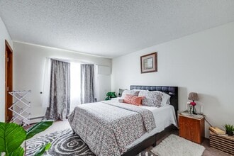 The Highlands Apts and Townhomes in Bloomington, MN - Foto de edificio - Interior Photo