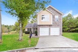 1997 Cutters Mill Way in Lithonia, GA - Building Photo