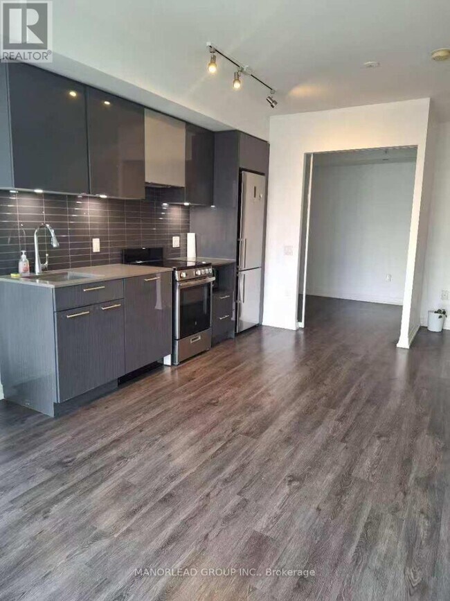 251-1251 Jarvis St in Toronto, ON - Building Photo - Building Photo