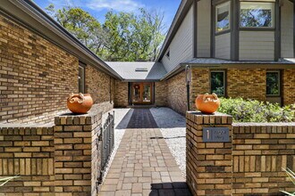 1 Angel Wing Dr in Hilton Head Island, SC - Building Photo - Building Photo