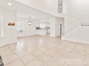 720 W Olympic Blvd in Montebello, CA - Building Photo - Building Photo