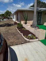 7530 Judith Crescent in Port Richey, FL - Building Photo