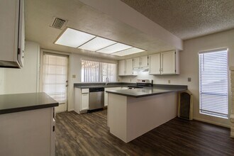 3002 S Mollera in Mesa, AZ - Building Photo - Building Photo