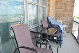 4800 Boardwalk in Ventnor City, NJ - Foto de edificio - Building Photo