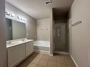 1828 Shasta View Dr in Justin, TX - Building Photo - Building Photo