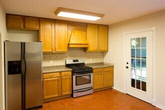 5901 S 1st St in Austin, TX - Building Photo - Building Photo