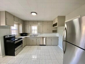 2209 28th St in Lubbock, TX - Building Photo - Building Photo
