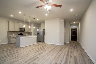 601 Fiery Skipper Dr in Pflugerville, TX - Building Photo - Building Photo