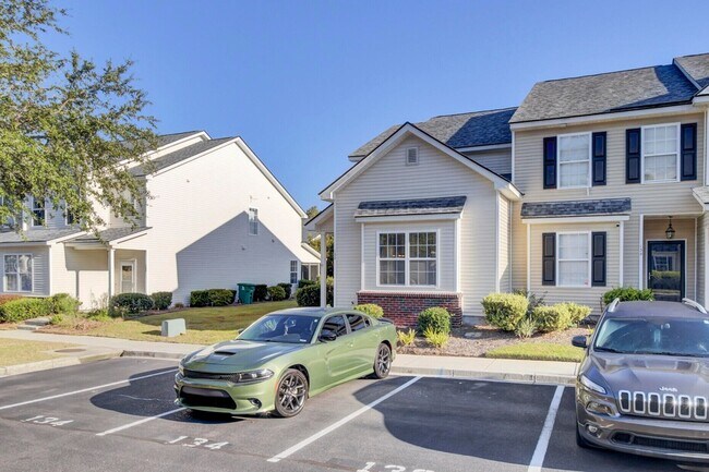 132 Woodward Rd in Goose Creek, SC - Foto de edificio - Building Photo