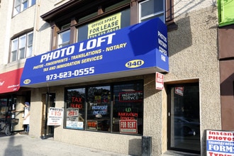 938-B-940 Broad St in Newark, NJ - Building Photo - Building Photo