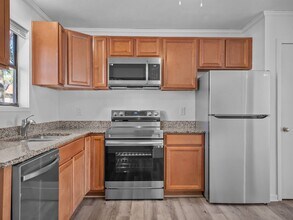 110 Ravenwood Dr in Jacksonville, NC - Building Photo - Building Photo