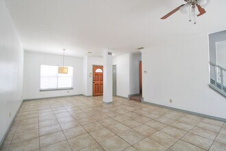 4602 Rock Nettle in San Antonio, TX - Building Photo - Building Photo