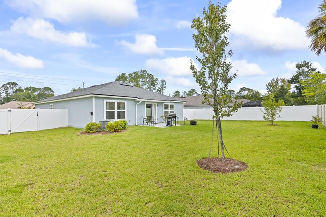 42 Barrington Dr in Palm Coast, FL - Building Photo - Building Photo