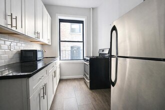 540 W 158th St, Unit 23 in New York, NY - Building Photo - Building Photo