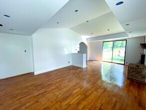 2512 Kennedy Rd in Knoxville, TN - Building Photo - Building Photo