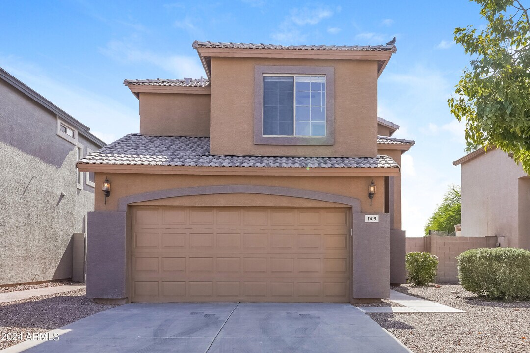 1709 S 113th Dr in Avondale, AZ - Building Photo