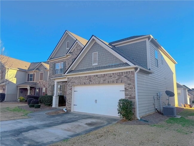 property at 3560 Golden Gate Ln